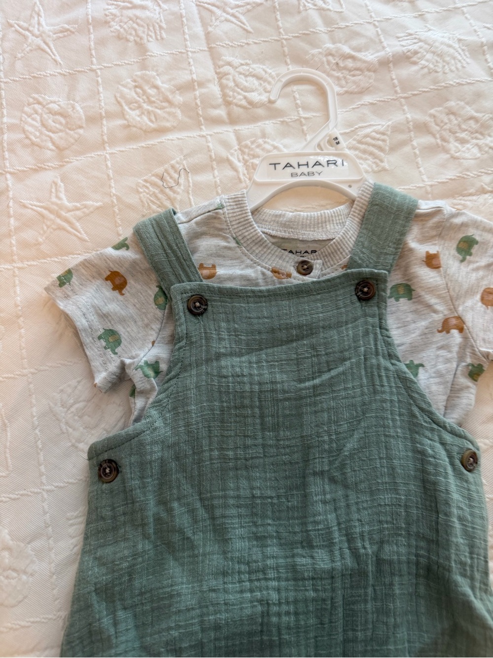 TAHARI BABY OUTFIT 18M - Picture 8 of 8